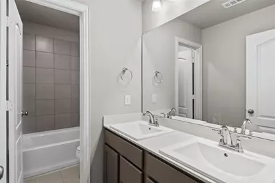 238 Wagon Spoke Way #17, Fort Worth, TX 76120 - Photo 14