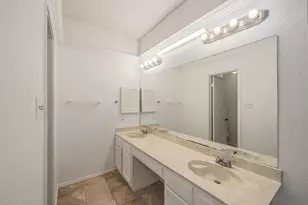 808 Blessing Creek Dr, Euless, TX 76039 - Photo 20
