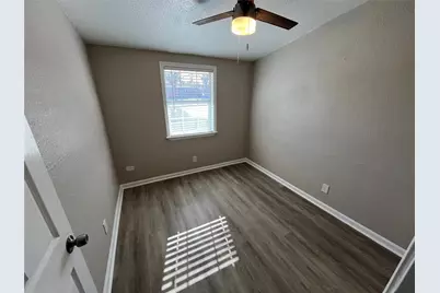 607 E Miller Road, Garland, TX 75041 - Photo 18