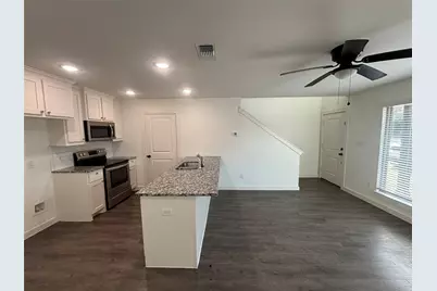 2526 S Fannin Avenue #2600, Denison, TX 75020 - Photo 4