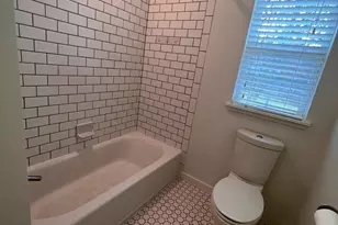 8608 Forest Hills Blvd, Dallas, TX 75218 - Photo 18