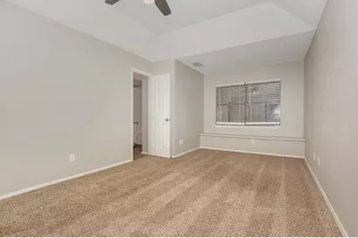 980 Mauve Drive, Lewisville, TX 75067 - Photo 12