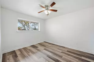 1661 Juniper Ln, Lewisville, TX 75077 - Photo 14