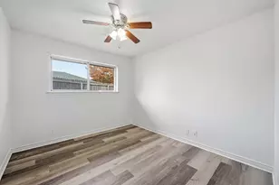 1661 Juniper Ln, Lewisville, TX 75077 - Photo 14