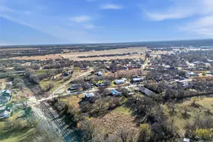 604 S Spears St, Alvarado, TX 76009 - Photo 30