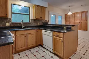 4106 Countryside Dr, Grapevine, TX 76051 - Photo 2