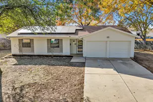 121 Quail Creek Dr, Crowley, TX 76036 - Photo 1