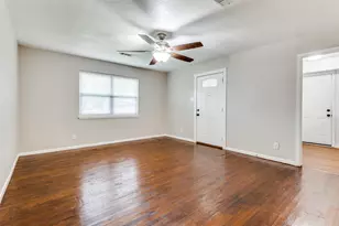 118 Nichols St, Irving, TX 75060 - Photo 4