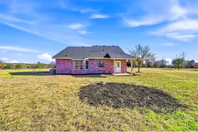 130 Spring Lake Circle, Waxahachie, TX 75167 - Photo 4