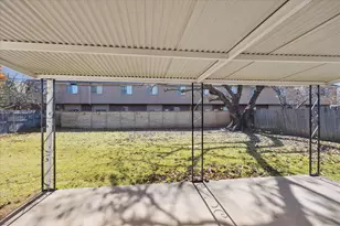 108 Donald Dr, Hurst, TX 76053 - Photo 14