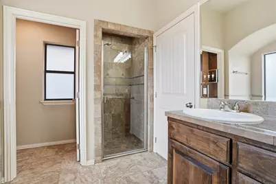 3202 Bowie Street, Granbury, TX 76049 - Photo 12