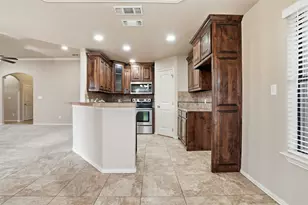 3202 Bowie St, Granbury, TX 76049 - Photo 22