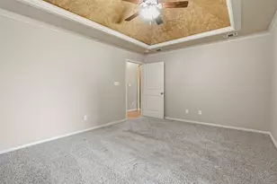 3202 Bowie St, Granbury, TX 76049 - Photo 10