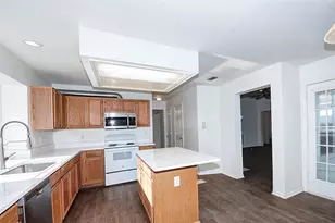 8221 Edgewater Dr, Frisco, TX 75034 - Photo 8