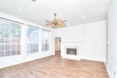 8221 Edgewater Drive, Frisco, TX 75034 - Photo 6