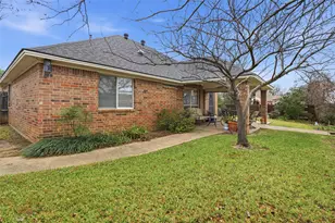 901 Dylan Ct, Burleson, TX 76028 - Photo 36