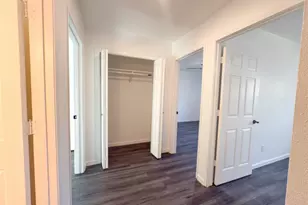 418 Clover Ln, Garland, TX 75043 - Photo 16