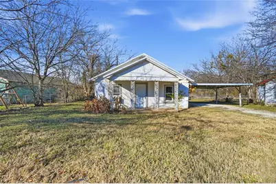 606 S Spears Street, Alvarado, TX 76009 - Photo 2