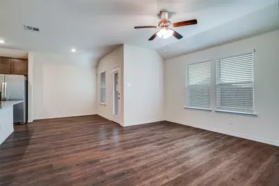 627 Willow View Way, Princeton, TX 75407 - Photo 4