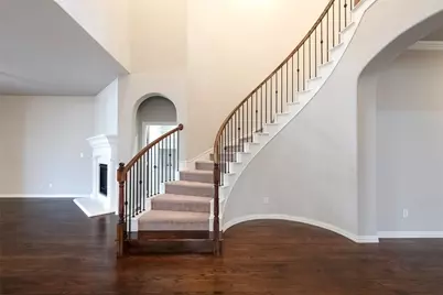 6808 Badlands Drive, McKinney, TX 75070 - Photo 2