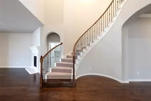 6808 Badlands Dr, McKinney, TX 75070 - Photo 2