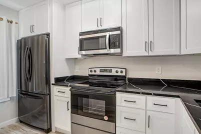 618 W Collins Street, Denton, TX 76201 - Photo 10