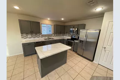 5817 Mountain Bluff Drive, Fort Worth, TX 76179 - Photo 12