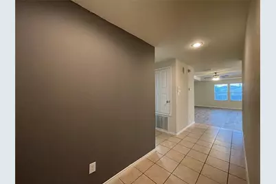 5817 Mountain Bluff Drive, Fort Worth, TX 76179 - Photo 2