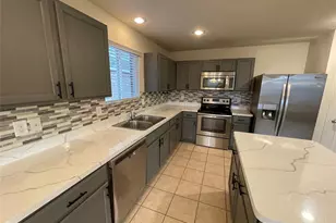 5817 Mountain Bluff Dr, Fort Worth, TX 76179 - Photo 10