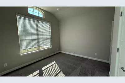 1918 Jackson Street, Cleburne, TX 76033 - Photo 10