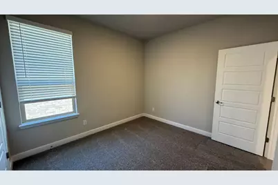 1918 Jackson Street, Cleburne, TX 76033 - Photo 12