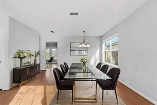 1016 Beechwood Dr, Denton, TX 76210 - Photo 2