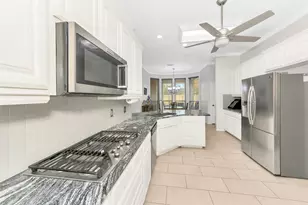 7747 Bridlewood Ct, North Richland Hills, TX 76182 - Photo 10