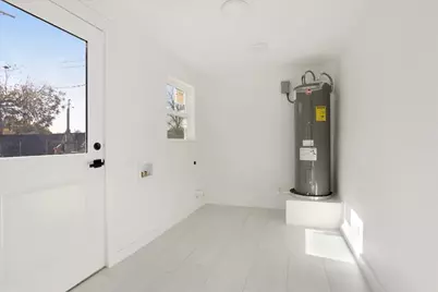 450 Hickory Street, Lewisville, TX 75057 - Photo 14