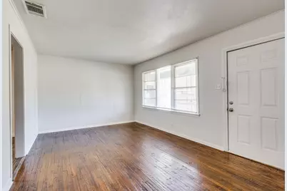 4256 Standish Road, Fort Worth, TX 76133 - Photo 2