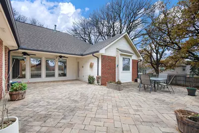 304 Whittier Street, Highland Village, TX 75077 - Photo 32