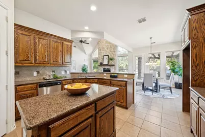 511 Mockingbird Drive, Murphy, TX 75094 - Photo 10