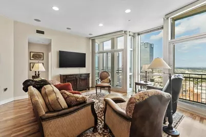 500 Throckmorton Street #2301, Fort Worth, TX 76102 - Photo 4