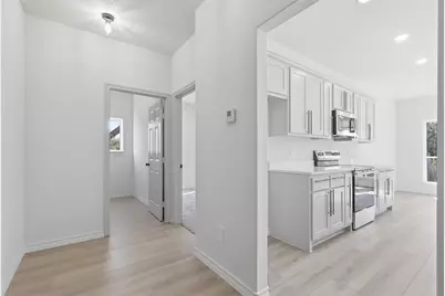 609 W Washington Avenue, Whitney, TX 76692 - Photo 18