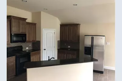 6504 Ashland Drive, Greenville, TX 75402 - Photo 2