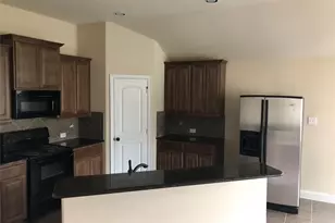 6504 Ashland Dr, Greenville, TX 75402 - Photo 2