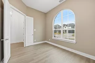 921 Schuberts Rd, Fort Worth, TX 76247 - Photo 16