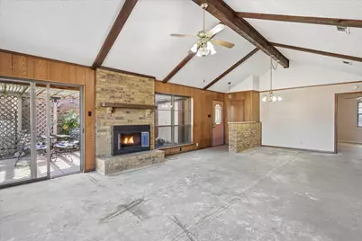 6234 Tezcuco Court, Granbury, TX 76049 - Photo 14