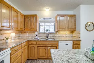 908 Country Club Dr, Joshua, TX 76058 - Photo 20