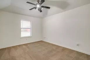 908 Country Club Dr, Joshua, TX 76058 - Photo 32