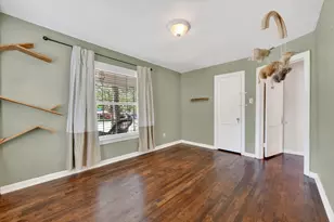 2129 Cardinal Ln, Fort Worth, TX 76111 - Photo 26