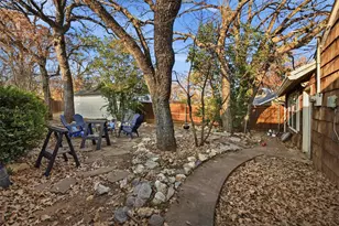 2129 Cardinal Ln, Fort Worth, TX 76111 - Photo 32