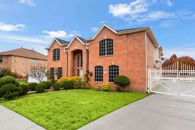 808 Sabona Drive, DeSoto, TX 75115 - Photo 2