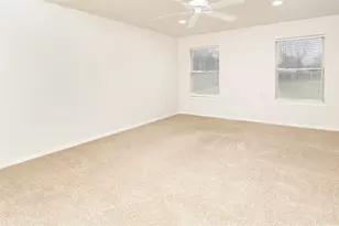 6800 Wallis Rd, Lake Worth, TX 76135 - Photo 18