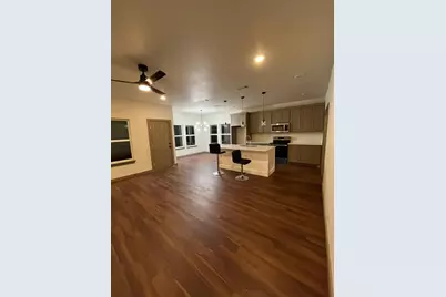 1401 Marshall Street, Greenville, TX 75401 - Photo 4